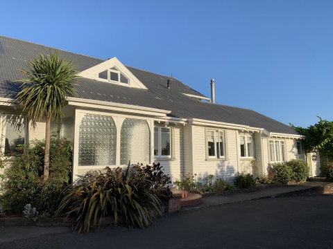Browns Boutique Bed And Breakfast - Tourism Bookings NZ 1