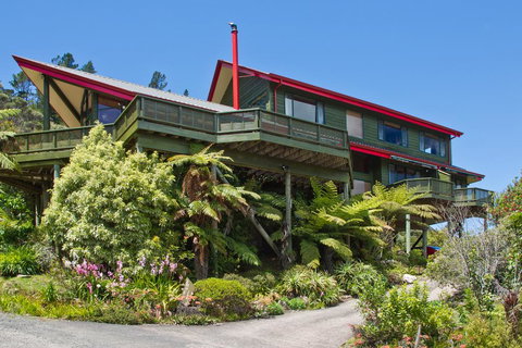 Buffalo Lodge - Tourism Bookings NZ 1