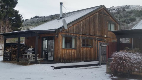 Cardrona Valley Chalet - Tourism Bookings NZ 0