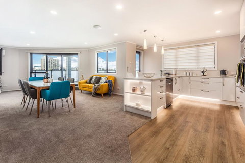 Central Manukau Hideaway - Tourism Bookings NZ 0