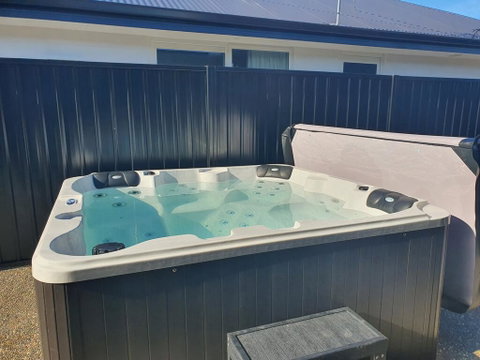 Chappie's Place - Tourism Bookings NZ 1