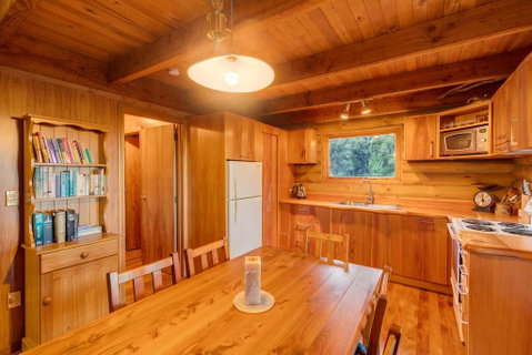 Charlies Cabin - Mt Lyford - Tourism Bookings NZ 2