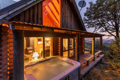 Charlies Cabin - Mt Lyford - Tourism Bookings NZ 3