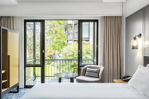 Chateau On The Park - Christchurch, A Doubletree By Hilton - Tourism Bookings NZ 1
