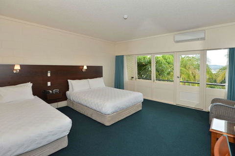 Comfort Hotel Flames Whangarei - Tourism Bookings NZ 3