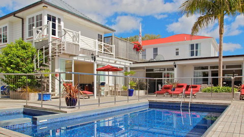 Commodores Lodge - Tourism Bookings NZ 1