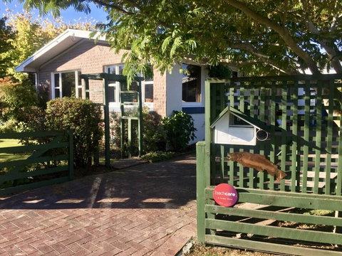 Copper Trout Cottage - Te Anau Bach - Tourism Bookings NZ 0