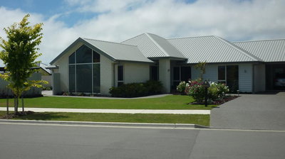 Courtenay B & B