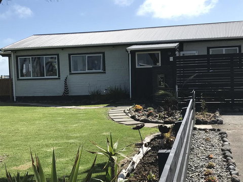 D&Ds - Tourism Bookings NZ 3