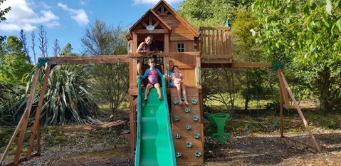 Deloraine Stone Cottage - Tourism Bookings NZ 3