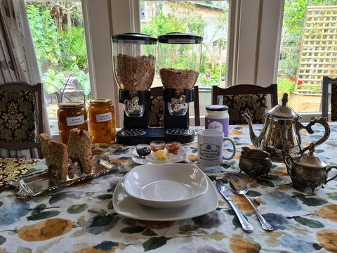 Dovecote House - Tourism Bookings NZ 1