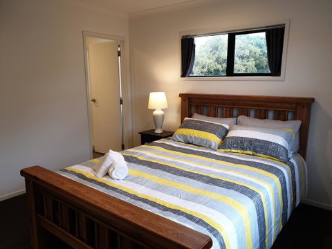 Dowding Hideaway Close To Garden And Hospitl - Tourism Bookings NZ 1