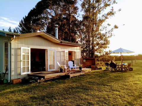 Fiery Peak Eco-Cottage - Tourism Bookings NZ 0