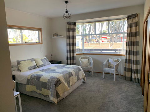 Fitzroy Gem - Tourism Bookings NZ 1