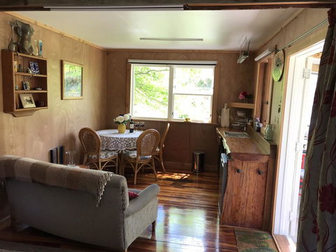 Fulltide Cottage - Tourism Bookings NZ 1