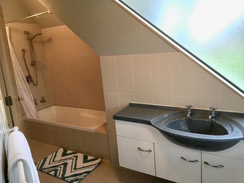 Hidden Gem - Tourism Bookings NZ 2