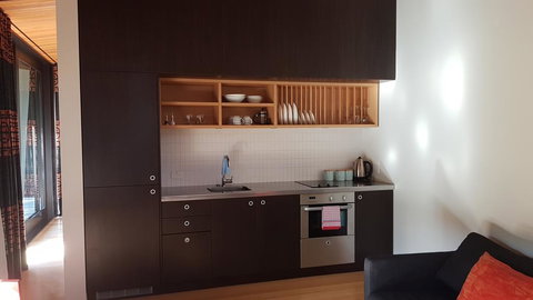 Hot Water Beach Bure Wera - Tourism Bookings NZ 3