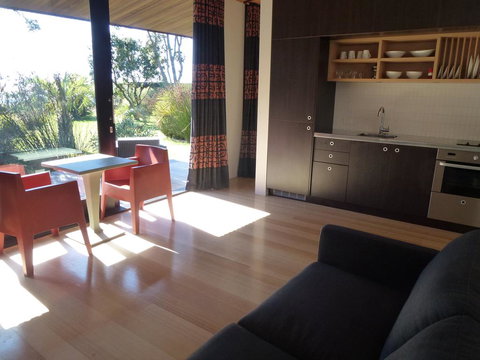 Hot Water Beach Bure Wera - Tourism Bookings NZ 2