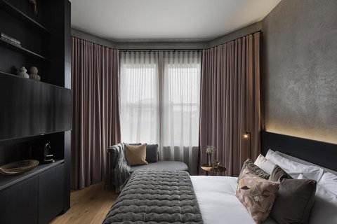 Hotel Fitzroy Curated By Fable - Tourism Bookings NZ 3