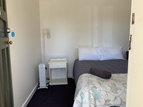 Ikamatua Hotel - Tourism Bookings NZ 3