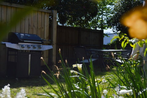 Intrepid Bed & Breakfast - Tourism Bookings NZ 3