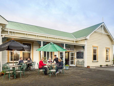 Karamea Village Hotel - Tourism Bookings NZ 1