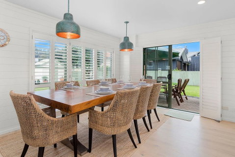 Kiwi Kuta With WiFi- Matarangi Holiday Home - Tourism Bookings NZ 1
