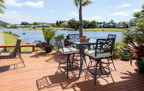 Lakeside Homestay - Tourism Bookings NZ 1