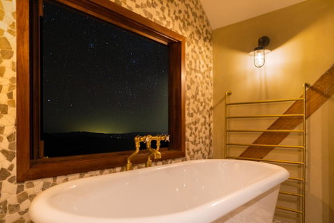 Lyford's Boutique Retreat - Relax & Enjoy - Tourism Bookings NZ 3
