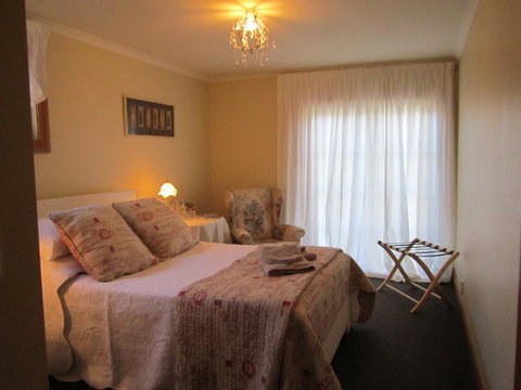 Magnolia Cottage - Tourism Bookings NZ 0