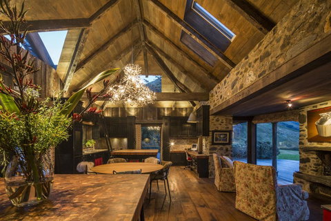 Mahu Whenua - Tourism Bookings NZ 3