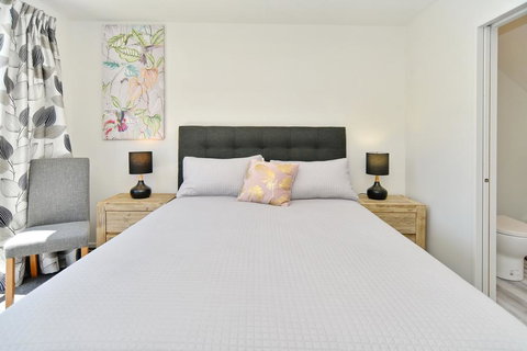 Manchester Studio B - Christchurch Holiday Homes - Tourism Bookings NZ 3