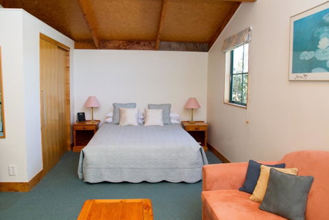 Margrain Vineyard Villas - Tourism Bookings NZ 2