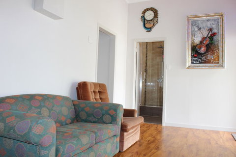 Mini Homestay - Tourism Bookings NZ 1