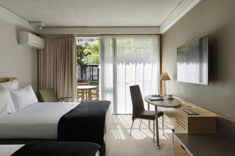 Novotel Queenstown Lakeside - Tourism Bookings NZ 3