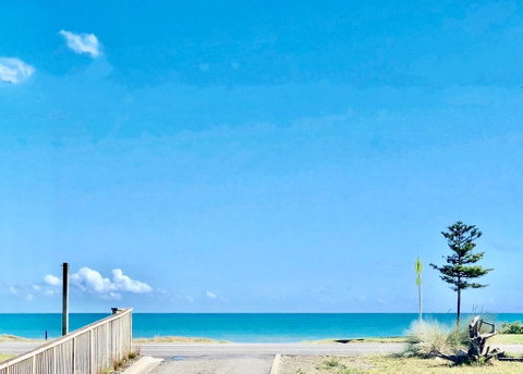 Otaki Beachfront Getaway - Tourism Bookings NZ 0