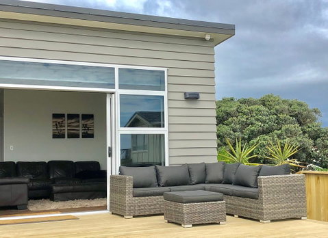 Otaki Beachfront Getaway - Tourism Bookings NZ 3