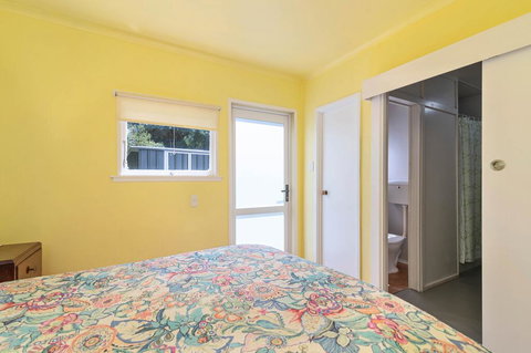 Otamararae Retreat - Lake Rotoiti Holiday Home - Tourism Bookings NZ 3