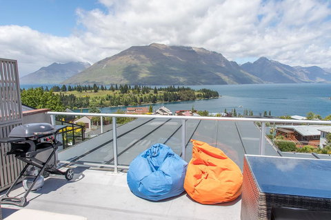 Panoramic Views - Tourism Bookings NZ 3