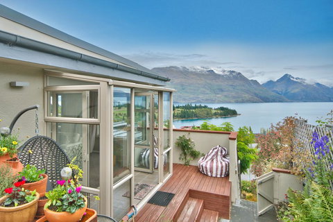 Panoramic Views - Tourism Bookings NZ 1