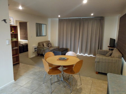 Patons Rock Beach Villas - Tourism Bookings NZ 2
