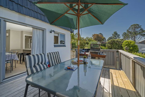 Paua Time - Pauanui Holiday Home - Tourism Bookings NZ 0