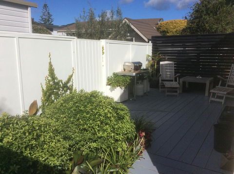 Pauanui Point Apartment - 2 Mins From Beach - Tourism Bookings NZ 1