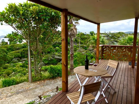 Piha Tiny House - Tourism Bookings NZ 2