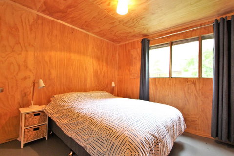 Quaint Bach - Tourism Bookings NZ 1