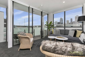 QV Stylish Viaduct with Carpark 886