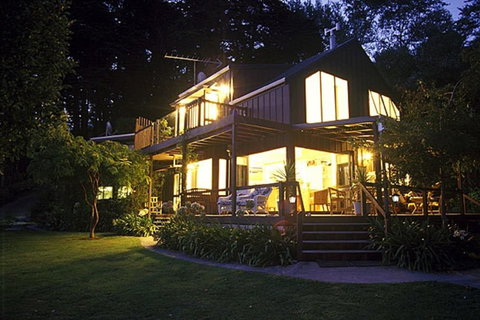 Rangimarie Anaura Bay Beachstay - Tourism Bookings NZ 0