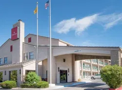 Ramada by Wyndham Albuquerque Airport
