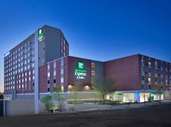 Holiday Inn Express Hotel & Suites Austin Downtown - University, an IHG Hotel
