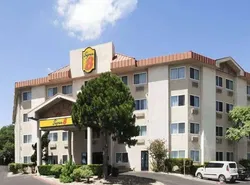Super 8 by Wyndham Austin North/University Area